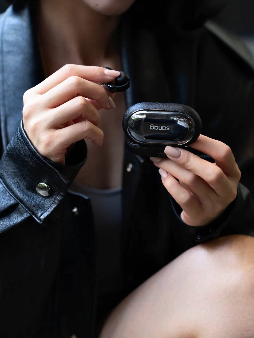 耳夹耳机销量与创新双丰收!瓦力游戏沙利文认证!塞那(图3) 耳夹耳机销量与创新双丰收!瓦力游戏沙利文认证!塞那(图3)